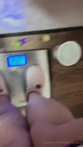 A weigh in video that you won t like followed by some belly play in my