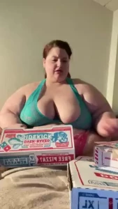 I was inebriated and accidentally ordered two 16 piece parmesan bread