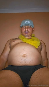 Sinking my fingers into this fat ball is the best