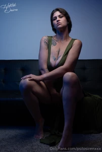 Good morning babe i have a very special friend of mine coming to visit