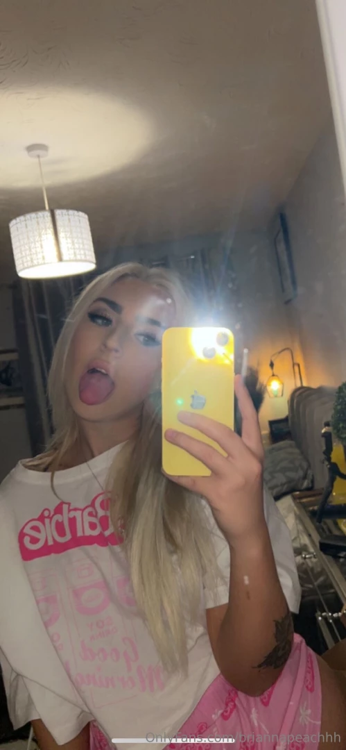 Filmingg some really cool new stuff in this outfitt 