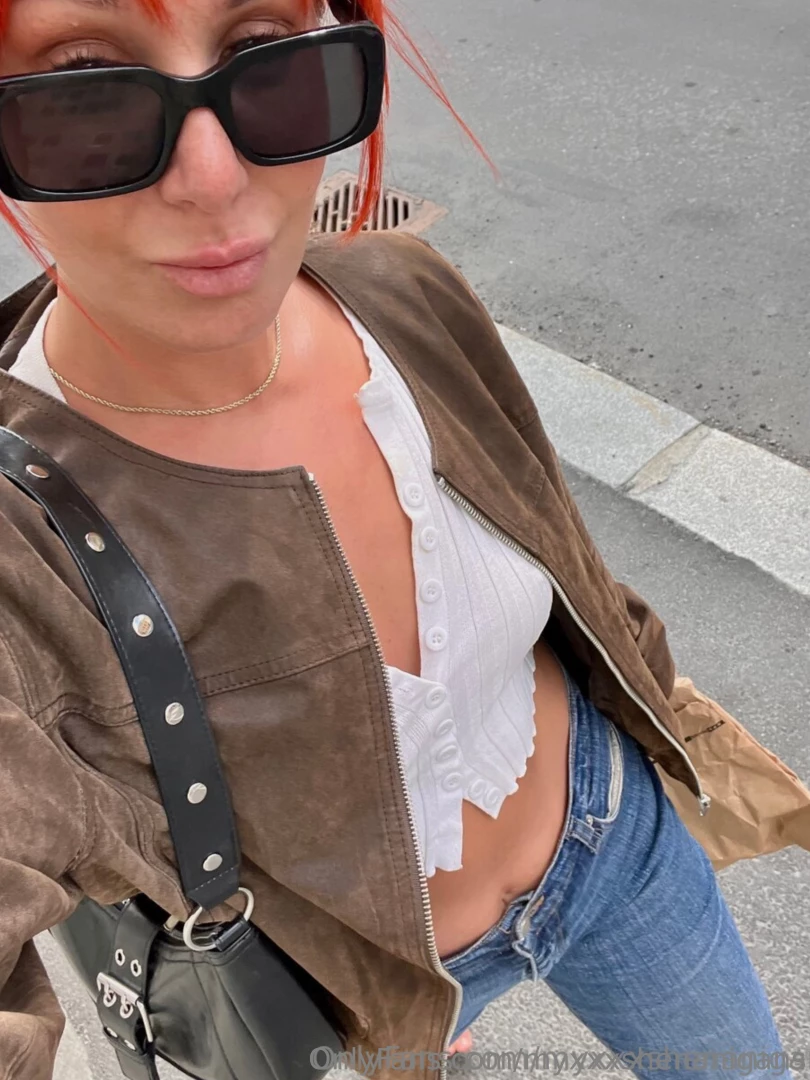 Fun fact about me sometimes i wear clothes 