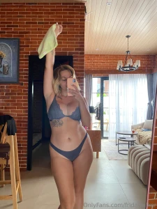 Wanna help me with cleaning dm me