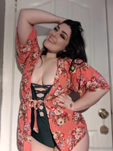 Omg look what i found d this swimsuit really shows off my curves d