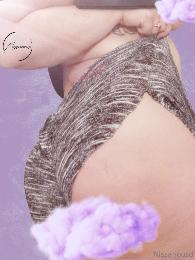 Just wanna show off that i made these shorts today d 