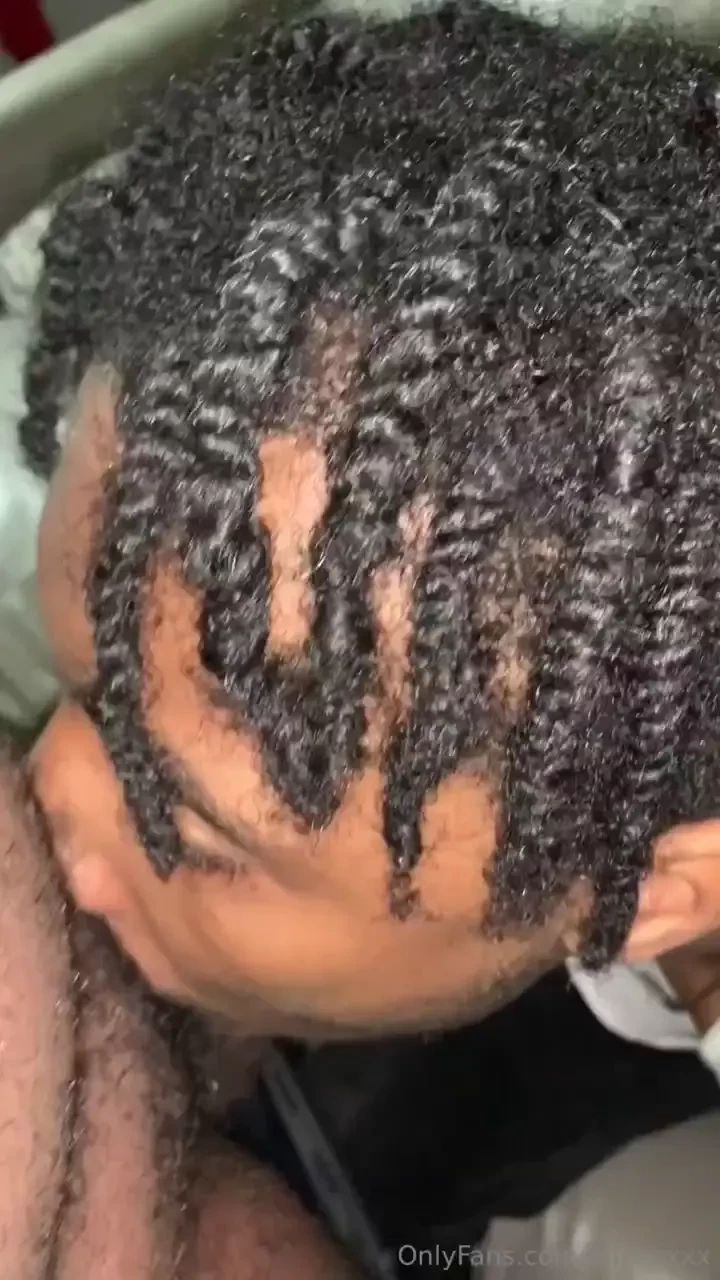 Sucking this dl dude 