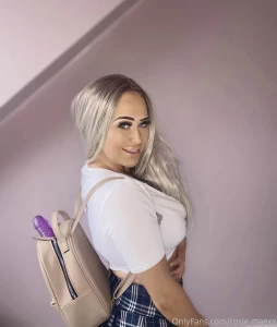 Naughty college girl what naughty thing can you see