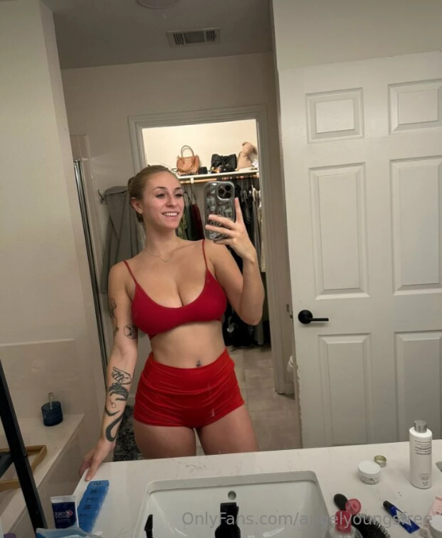 Early bird happy sunday y all 