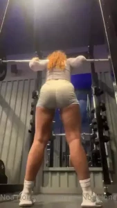 I m looking for a trainer dm
