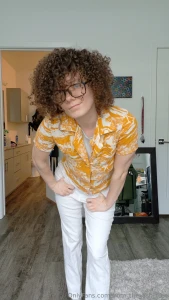 I like these little fashion shows maybe we ll do this a couple times a part 2