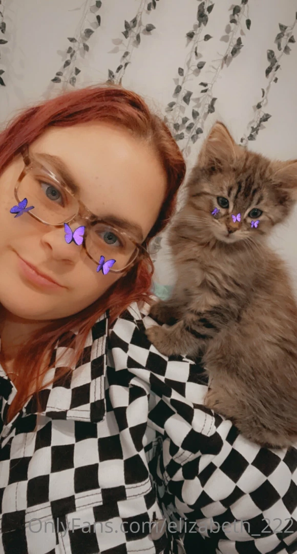 Look at this cute little pussy part 2 