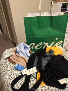 New panty alert dm me if you wanna see how they look on the floor