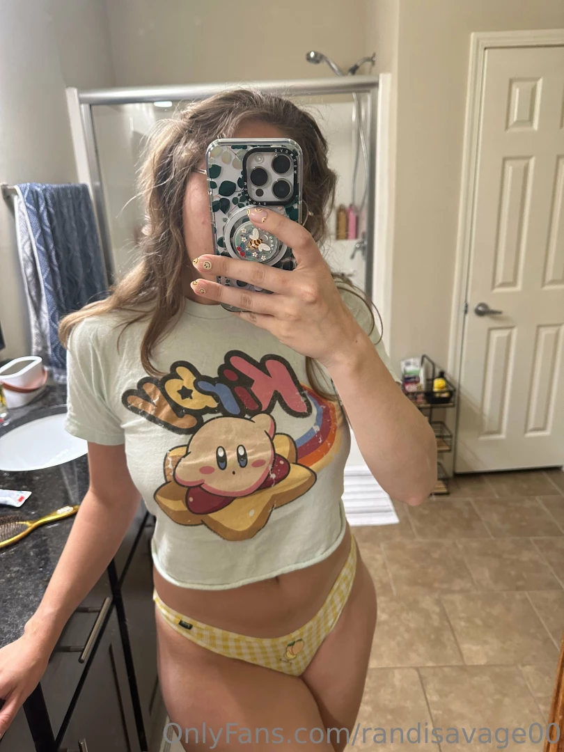 Goodnight unless someone wants to convince me to get up with them 