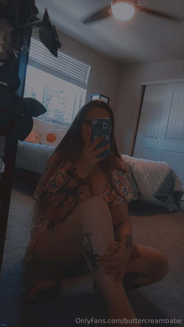 Do you like my sundress should i make some content in it 