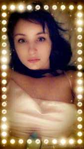 Hi follow me for more me like comment and tip my posts please much