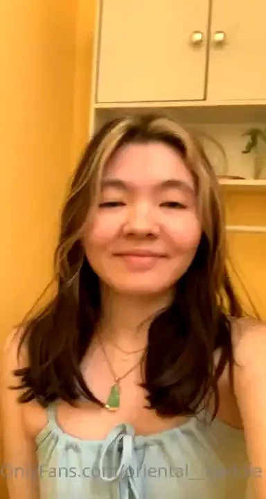 Princess takes a potty would you let me on you 