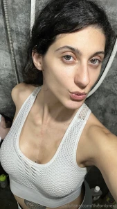 Gray eyes yaay or nay