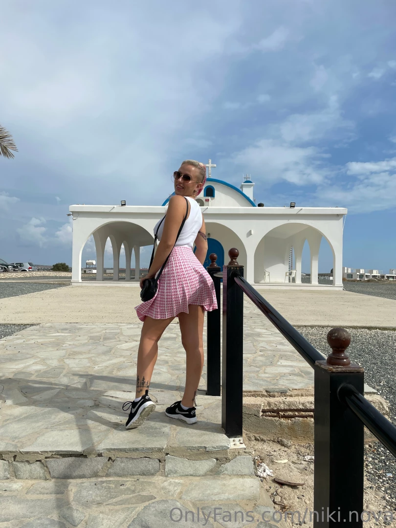 Happy tuesday part 780 