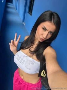 Come amp get naughty with me at https onlyfans com theroxiesinner c3 part 2