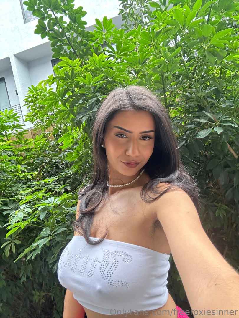 Wanna play in the bushes gt gt https onlyfans com theroxiesinner c3 