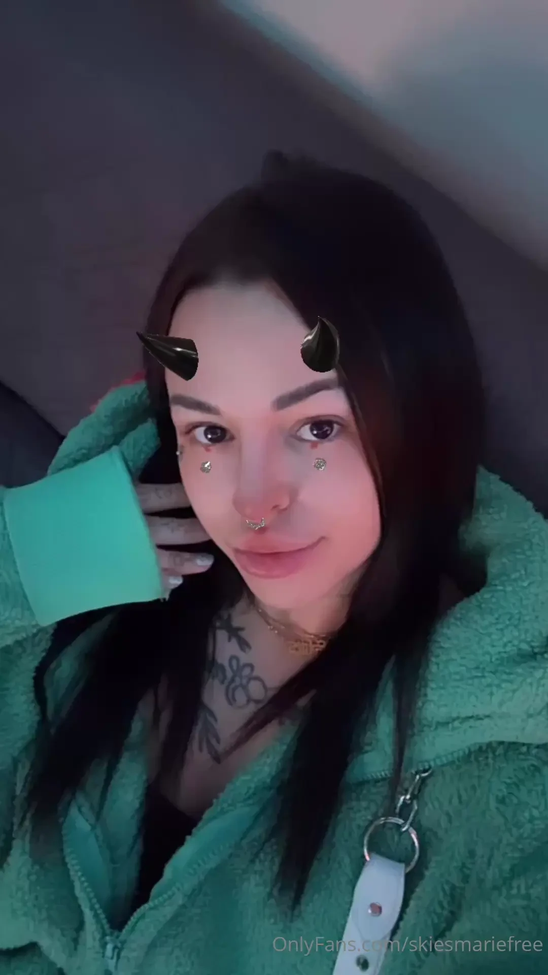 I m bare and ready for you on onlyfans com skiesmarie 