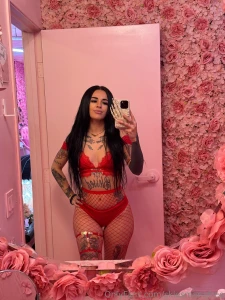 Wanna see this full nsfw set follow my main page onlyfans com