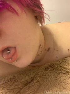 Please sir can i want your own kinky custom content hmu in the dms