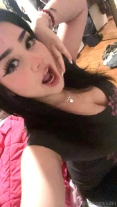 Rawrrrr p spit in my mouth anyone