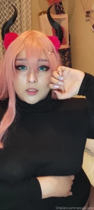 Raw raw me veo salvajeeee como si te fuera a comer