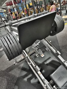 Workout of the day legs shoulders heavy 45 mins total leg press - 3