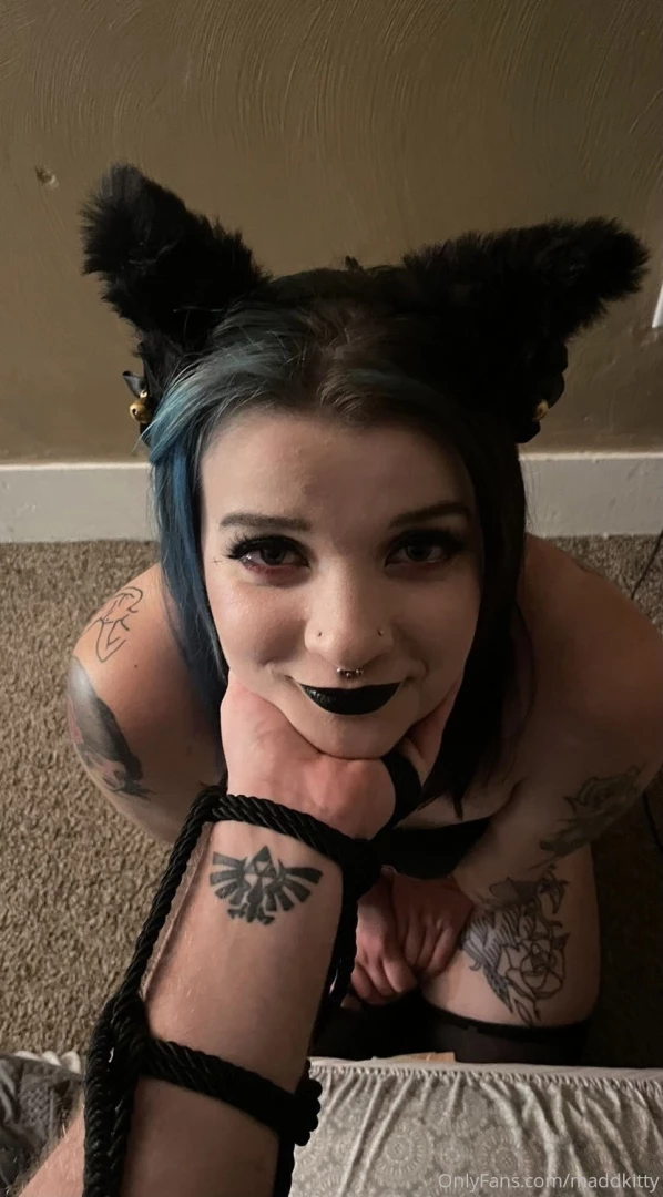 Some more catgirl shenanigans part 2 