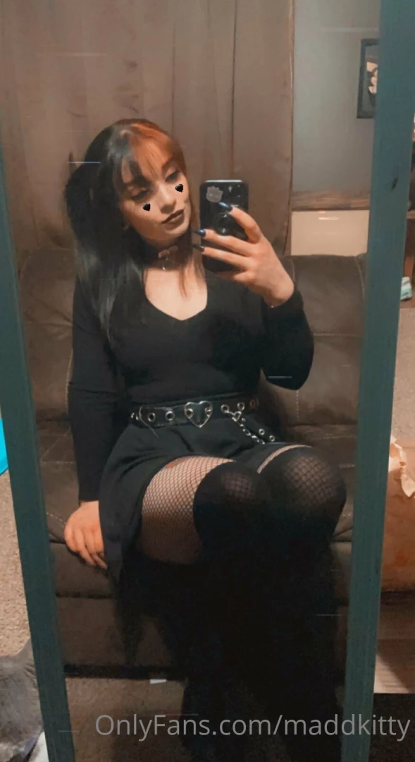 Goth milf monday part 2 