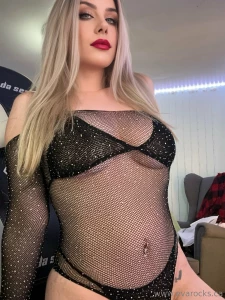 I ll be honest with you i need to be fucked right now