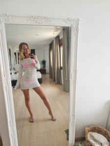 Mood too hot to handle too chill to care