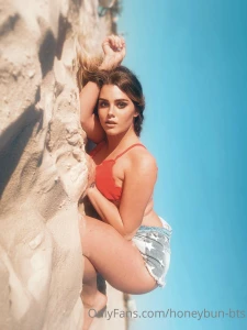 I love a good studio shoot but nothing beats a photoshoot on a sunny