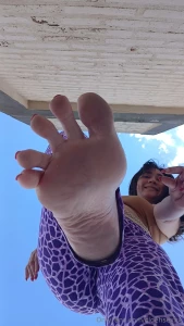 You are so small and i can take advantage of that and do whatever i