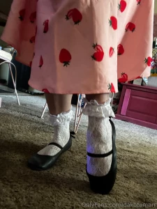 Foot guys is this cute