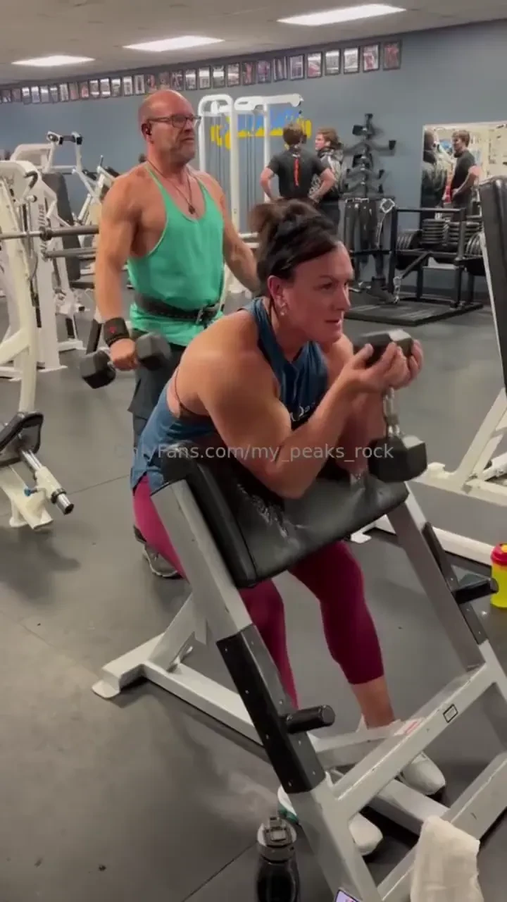 So fun last night lifting with my crew 