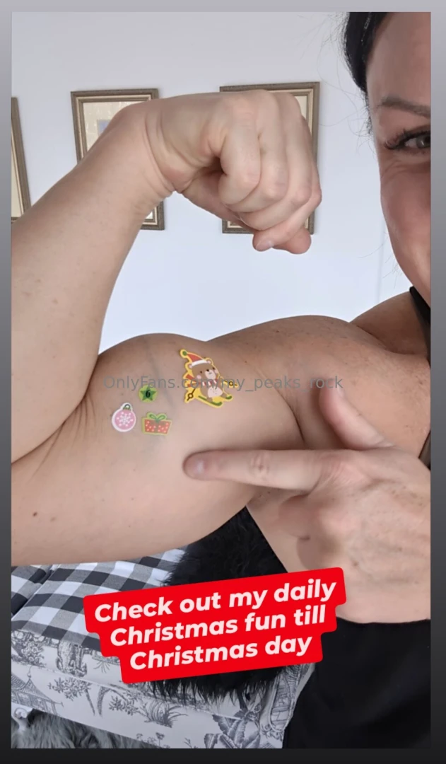 I ll be making fun christmas clips till christmas day be sure to check 