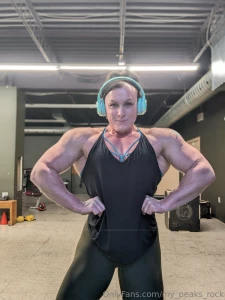 Another awesome chest day in the books it s health gain season here we part 2