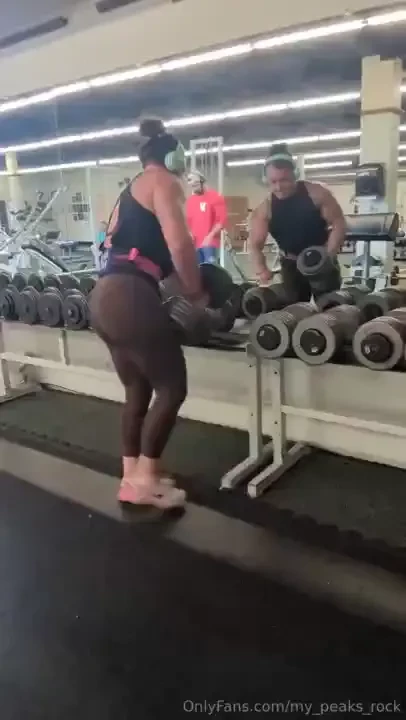 100lb dumbbell rows getting back to my old strength and ways of 