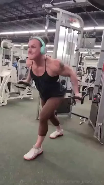 Cable work from those weeks chest day 