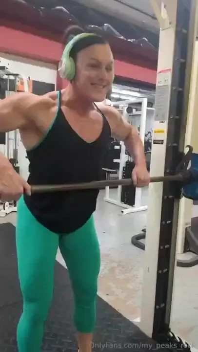 Upright rows getting the strength back up trying not to irritate my 