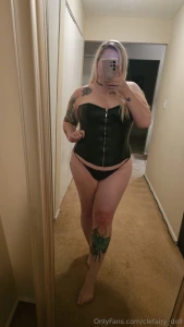 Gearing up for the medieval faire i wish pants weren t required to