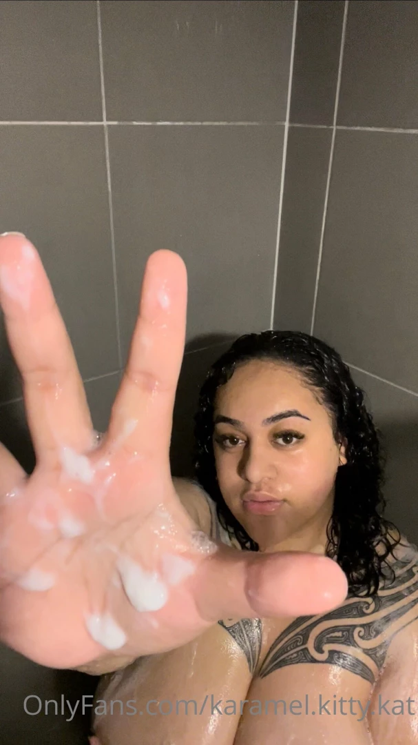 Thirsty thursday i told you to cum on my tongue not my hand although 