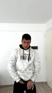 Hoy me levant con mucha leche bb y acab en vivo todo no te pierdas la