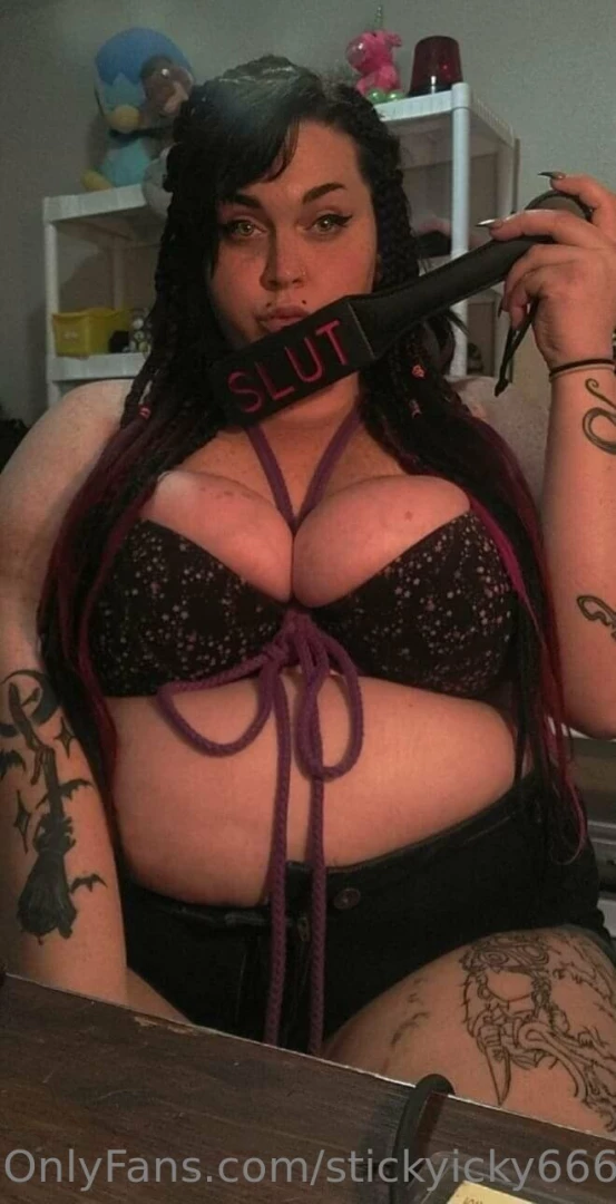 Pov i m your neighbors hot wife and i send you pictures like this what part 1 