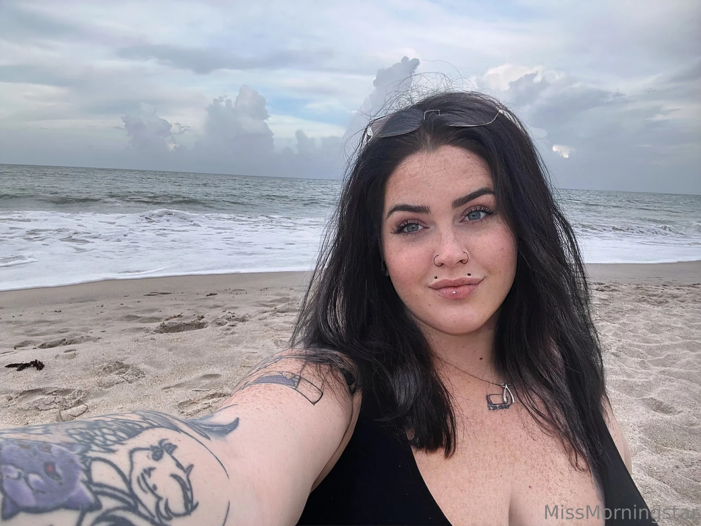 Send a tip and i ll show you my love being at the beach with my wet 