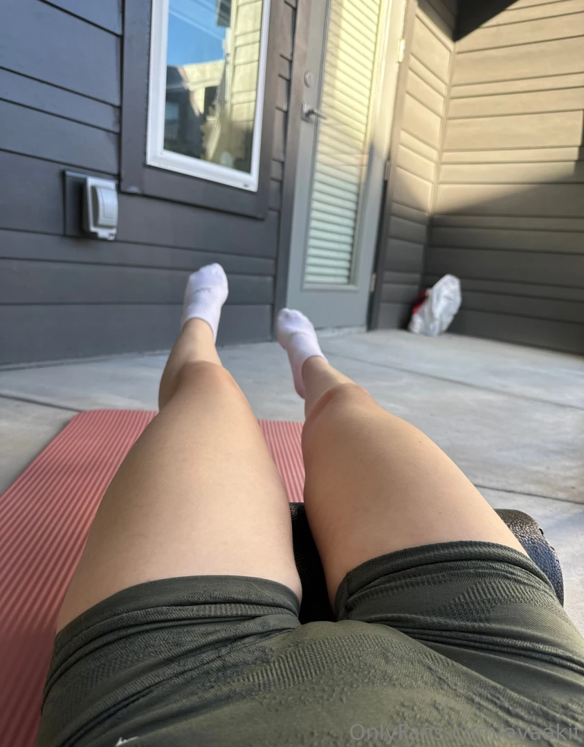 Was stretching on my balcony this morning and wanted to share the view 