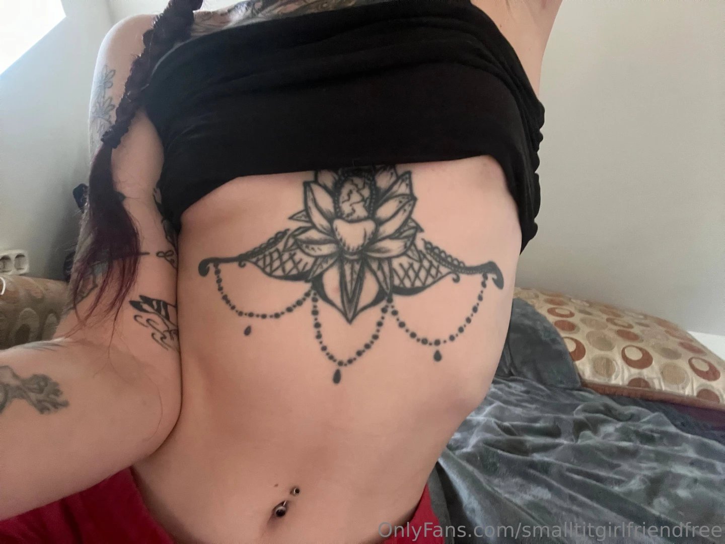 Hey guys i m really in need of financial help cause my foot was broken 